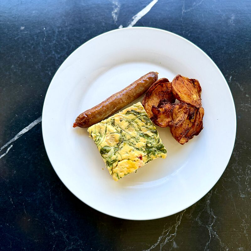 Breakfast crib of frittata, sausage and potato